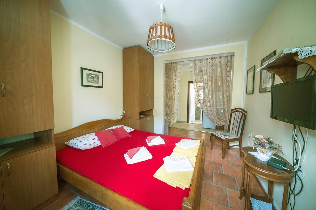 Apartments Villa Ferri Kotor Eksteriør bilde